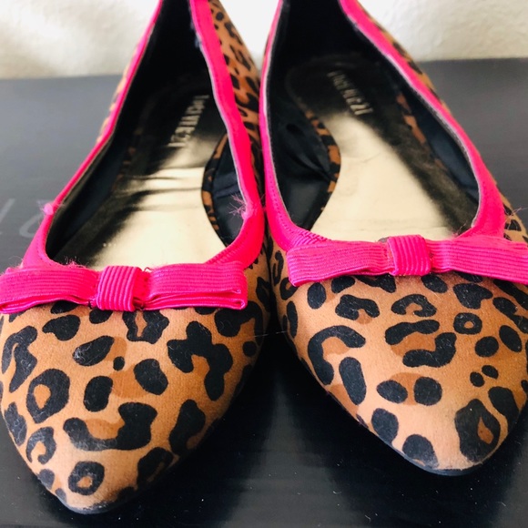 Cheetah flats with bow! Cute! - Picture 3 of 4